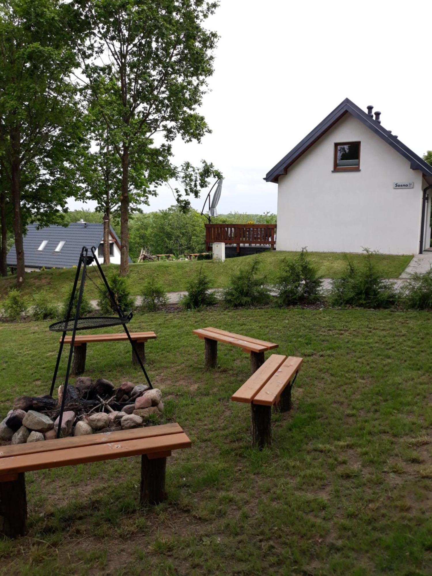 Lesny Zakatek- Domek Lipa Parchowo Exterior photo