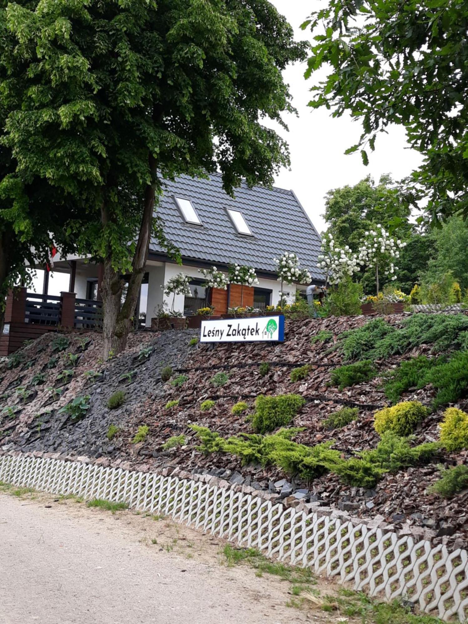 Lesny Zakatek- Domek Lipa Parchowo Exterior photo